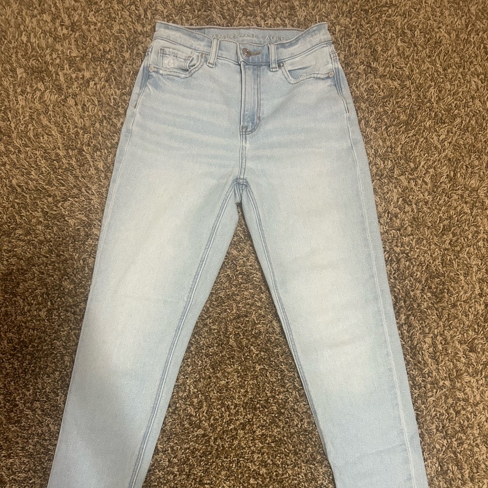 American Eagle Outfitters Light Wash Skinny Jeans